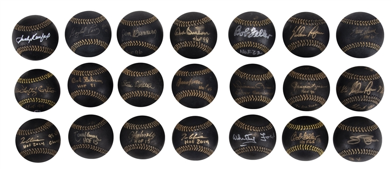 Lot of (21) Hall of Fame Pitchers Signed Black OML Baseballs Including Sandy Koufax, Randy Johnson, Nolan Ryan, Mariano Rivera and more (JSA, MLB, PSA/DNA)